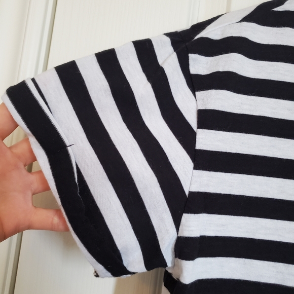 🎉3/$39 STAR WARS Cropped Striped Tee - Picture 6 of 10